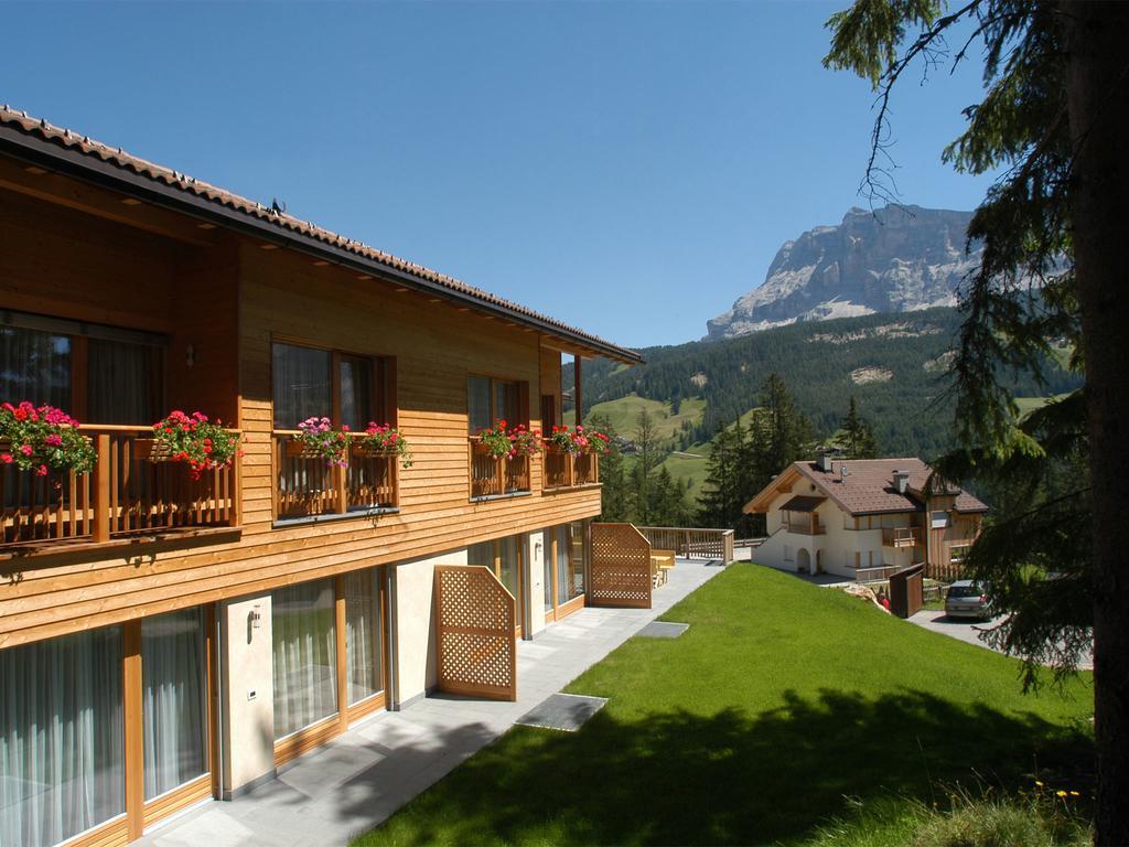 Chalet Susi Apartman La Villa  Kültér fotó