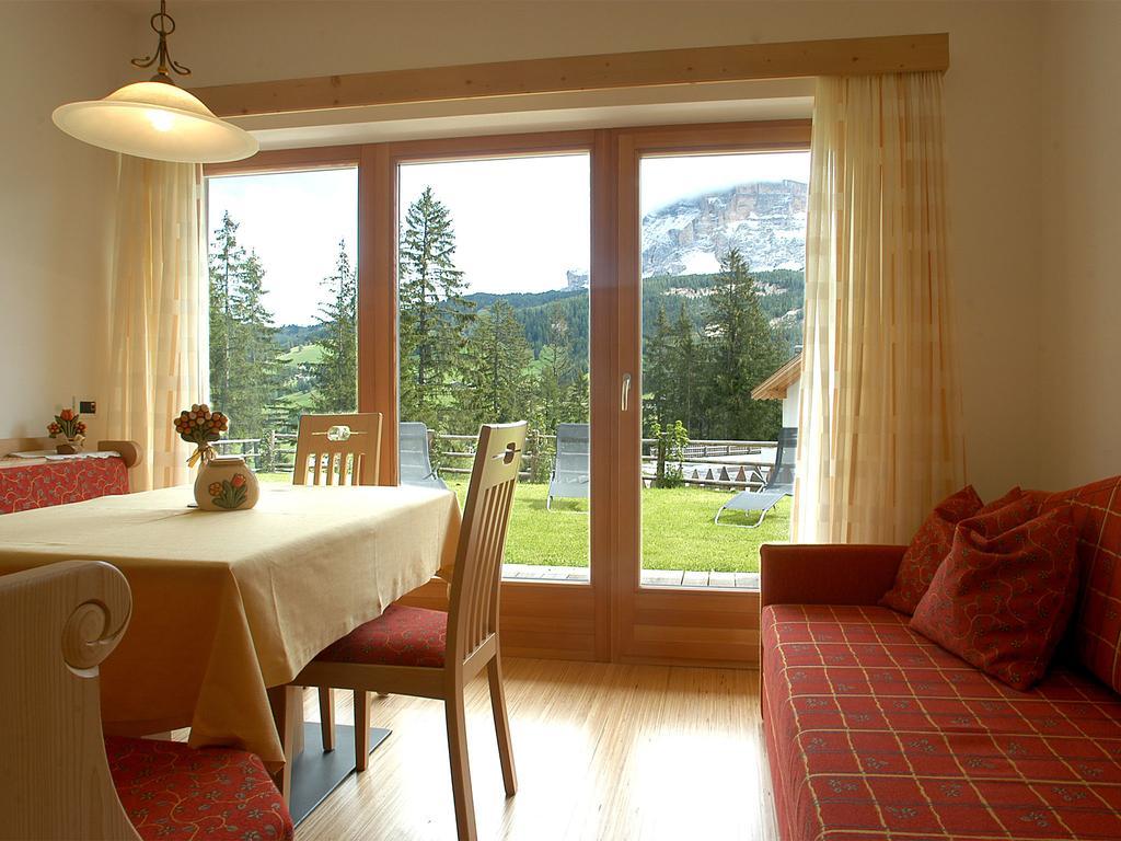 Chalet Susi La Villa  Kültér fotó